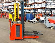 Linde L16 // HH 3.330 mm / FH 1.700 mm / Duplex